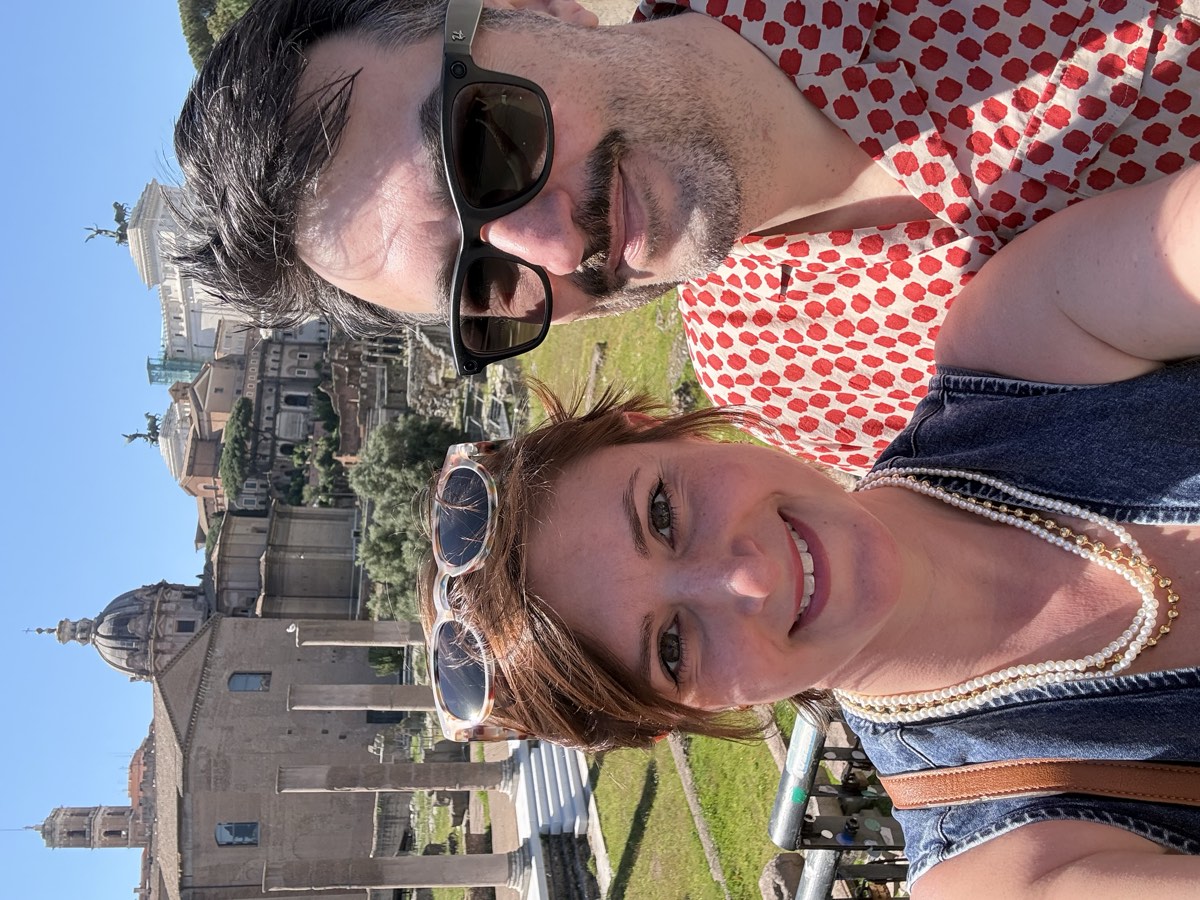 Selfie au Forum Romain, le Vittoriano derrière nous